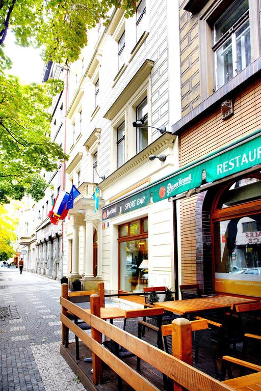 Galerie Royale Hotel Prague Ngoại thất bức ảnh