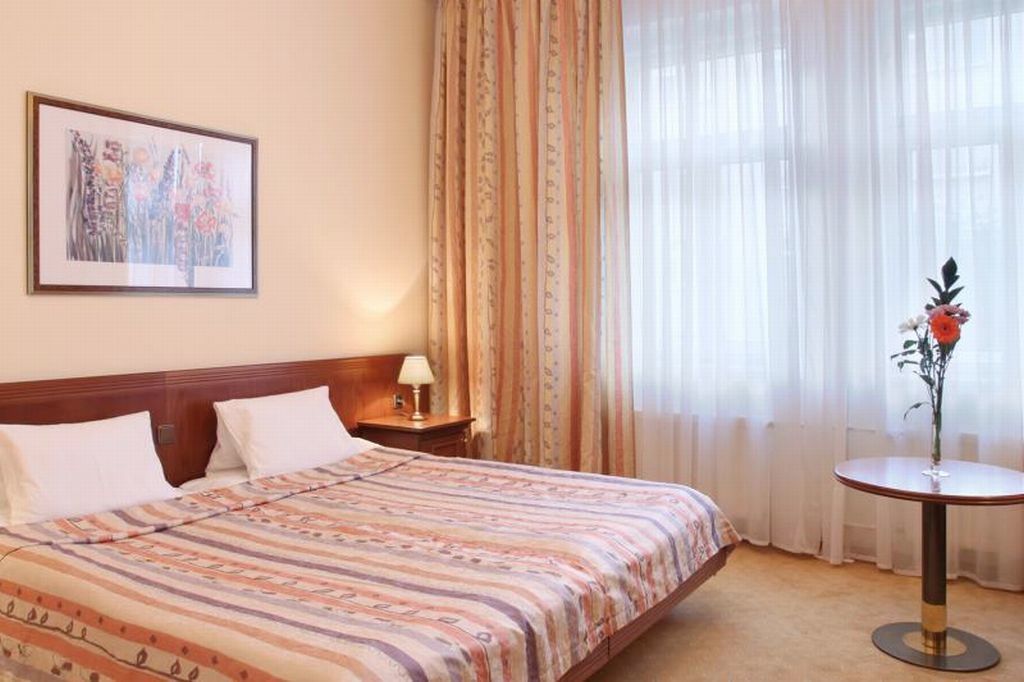 Galerie Royale Hotel Prague Ngoại thất bức ảnh